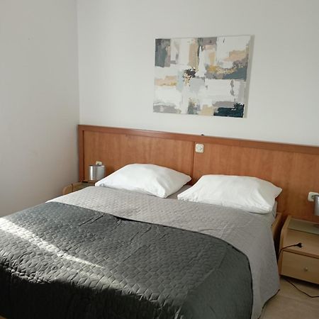 Apartments Frigan มาสเลนีซา ภายนอก รูปภาพ