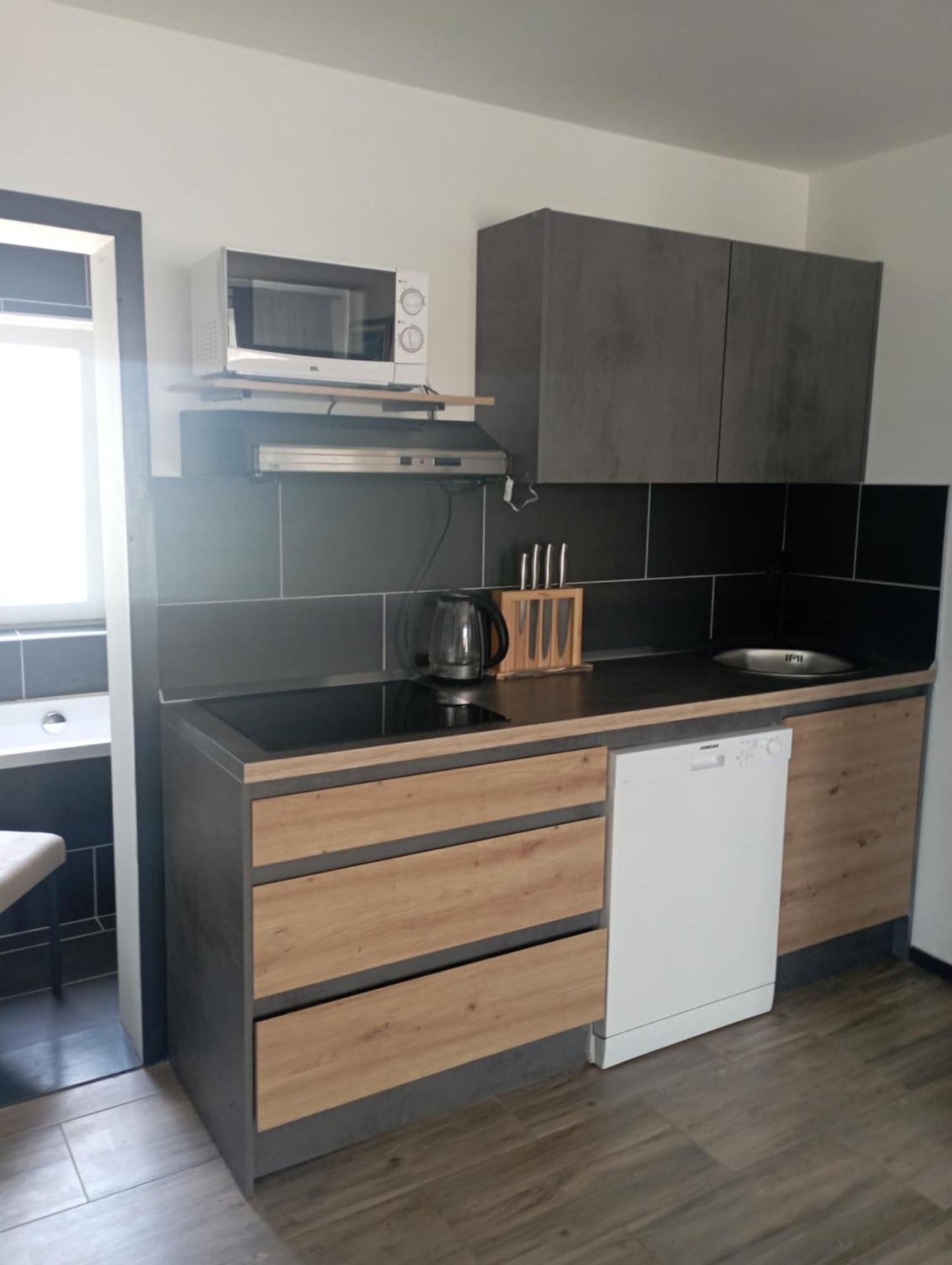 Apartments Frigan มาสเลนีซา ภายนอก รูปภาพ